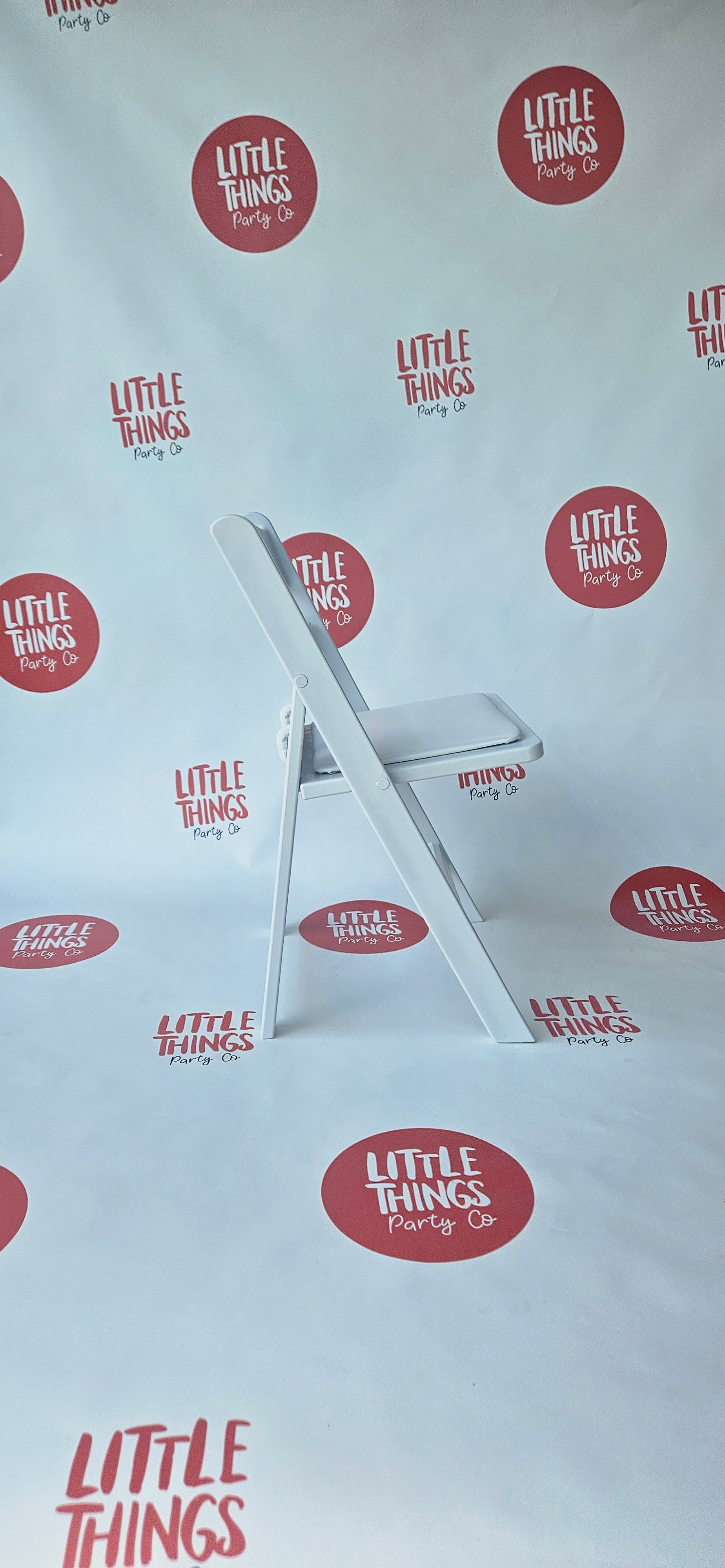 Kids' White Americana Chair