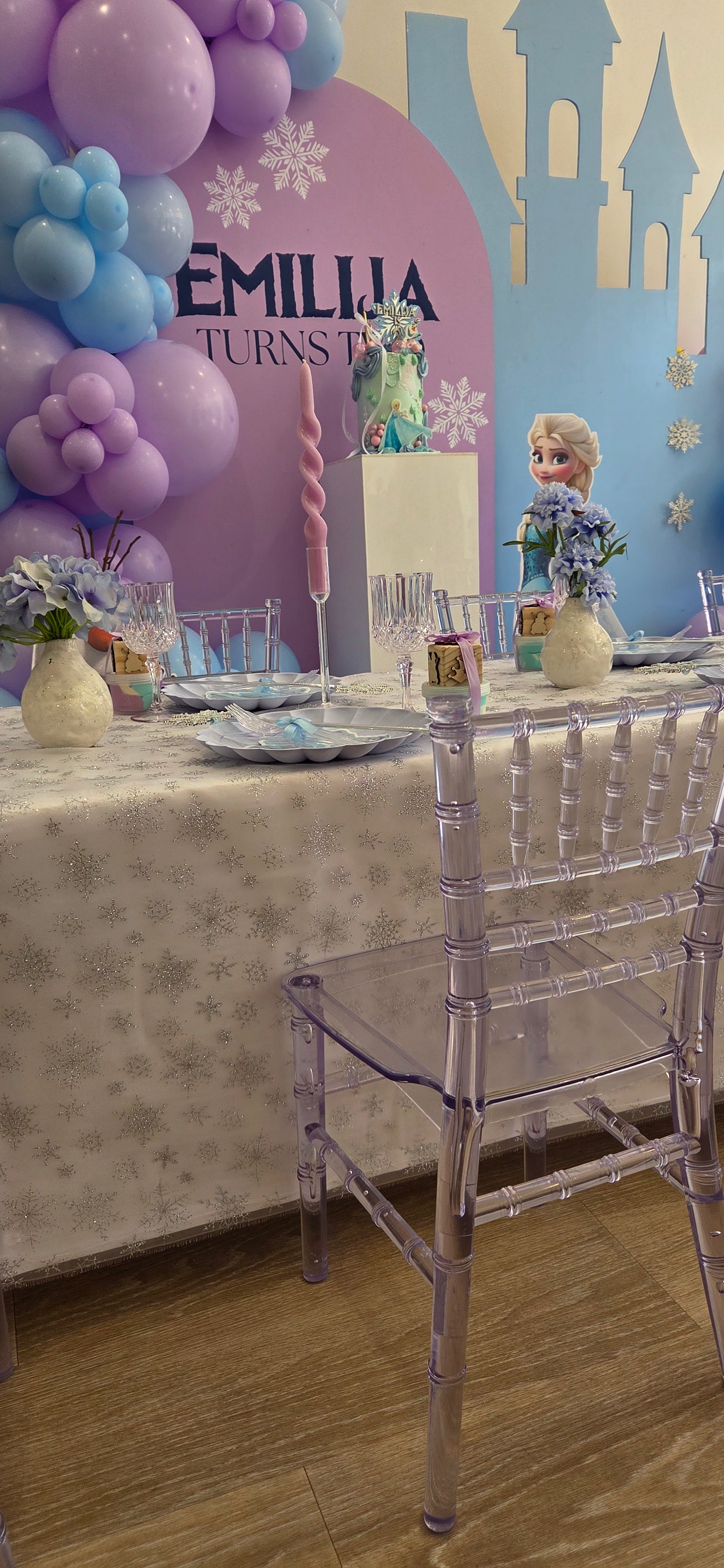Kids' Clear Tiffany Chairs